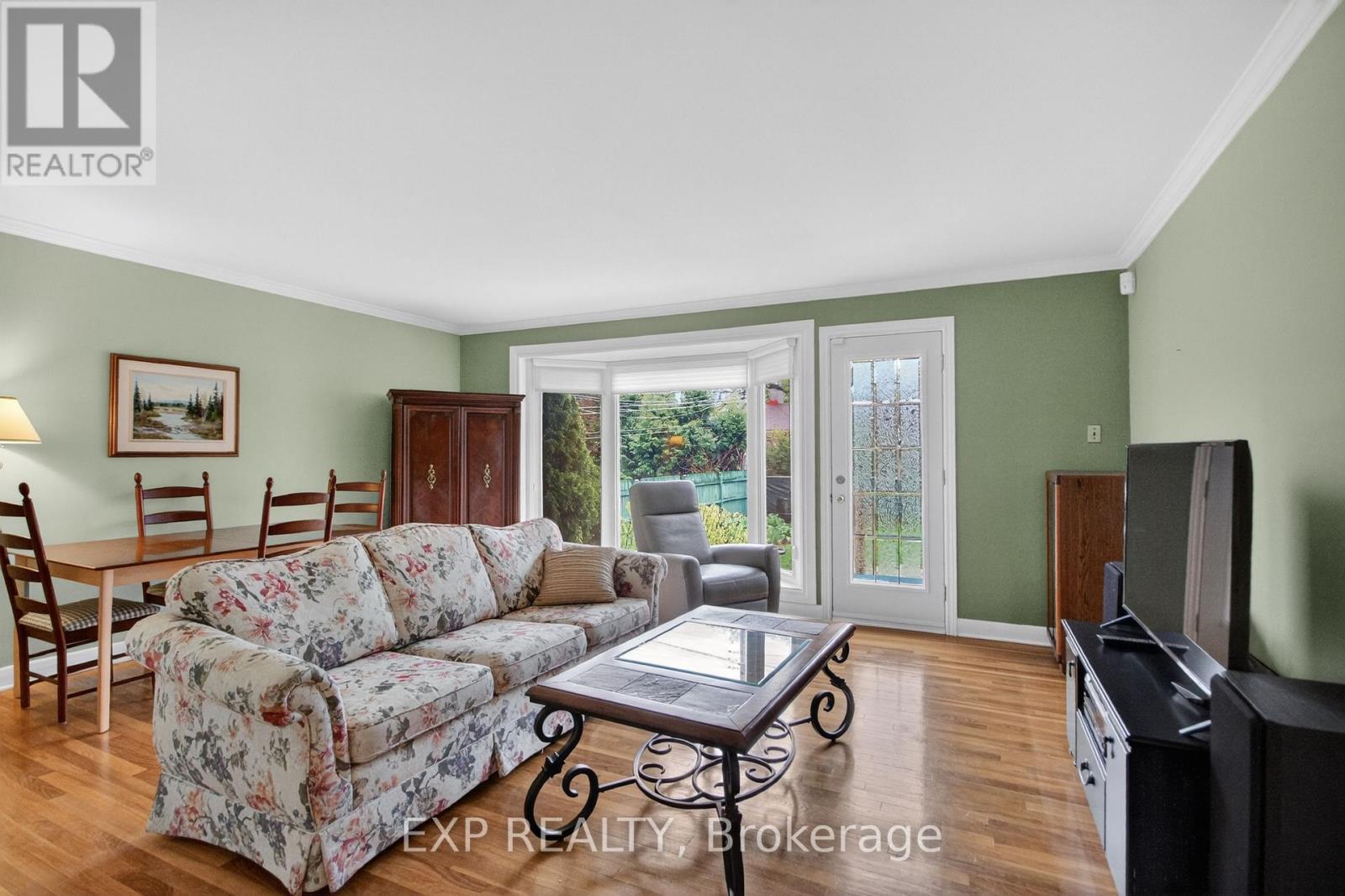 632 CHADBURN AVENUE - 3