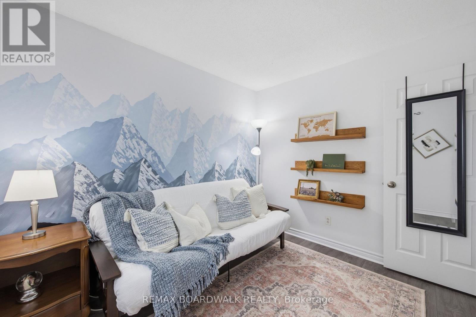 385 BROCK STREET - 38