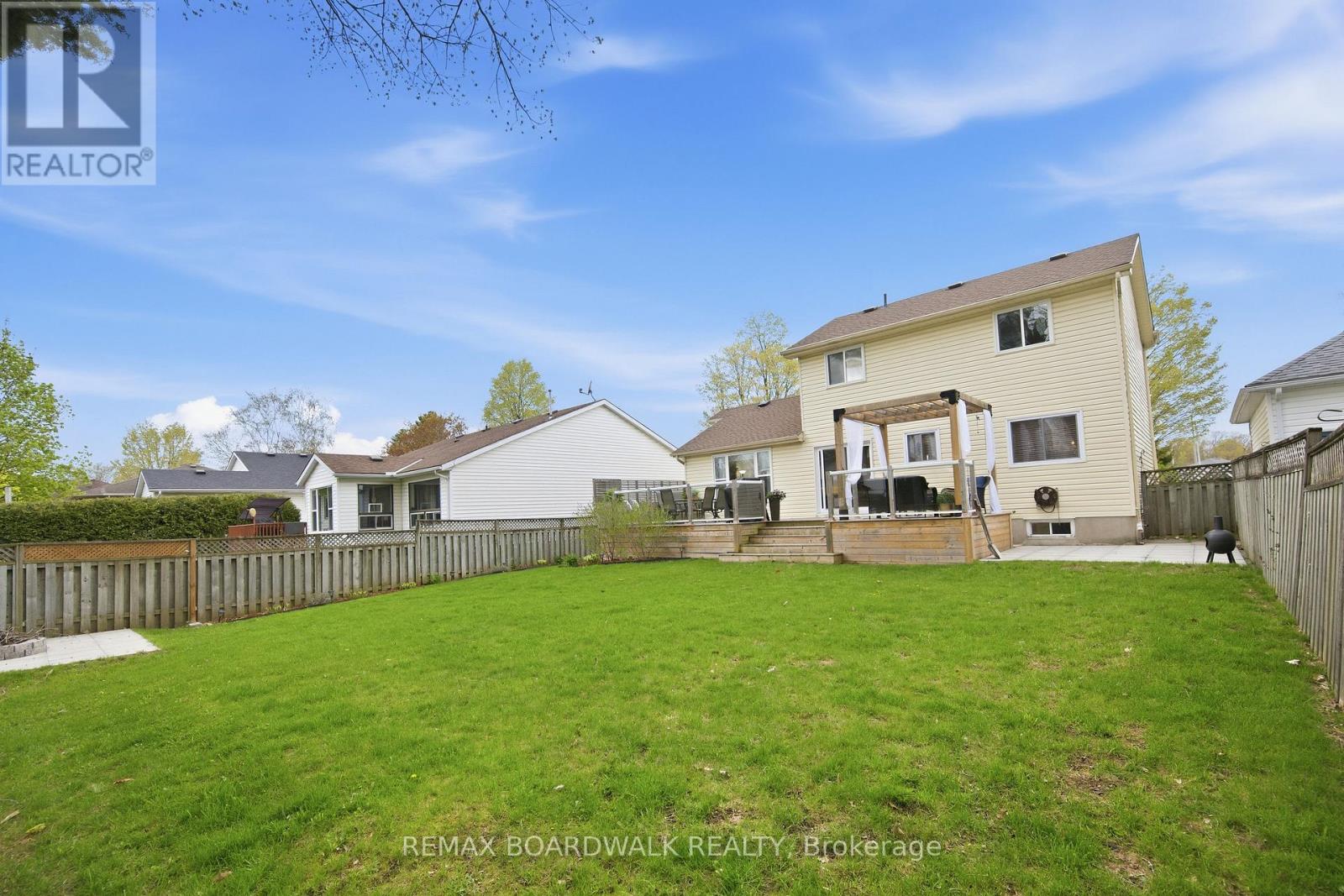 385 BROCK STREET - 9