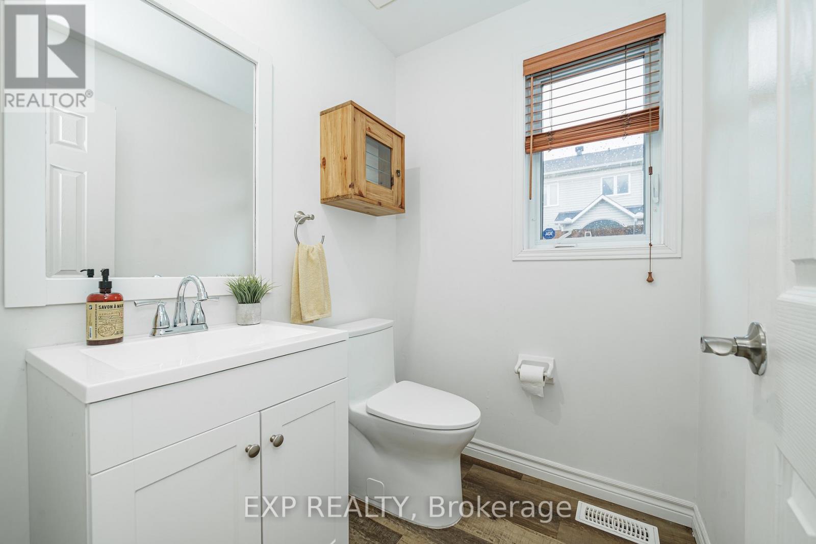569 AQUAVIEW DRIVE - 15