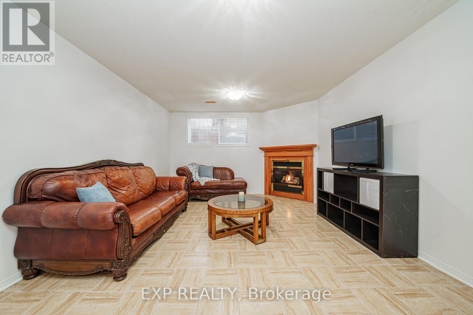 569 AQUAVIEW DRIVE - 31