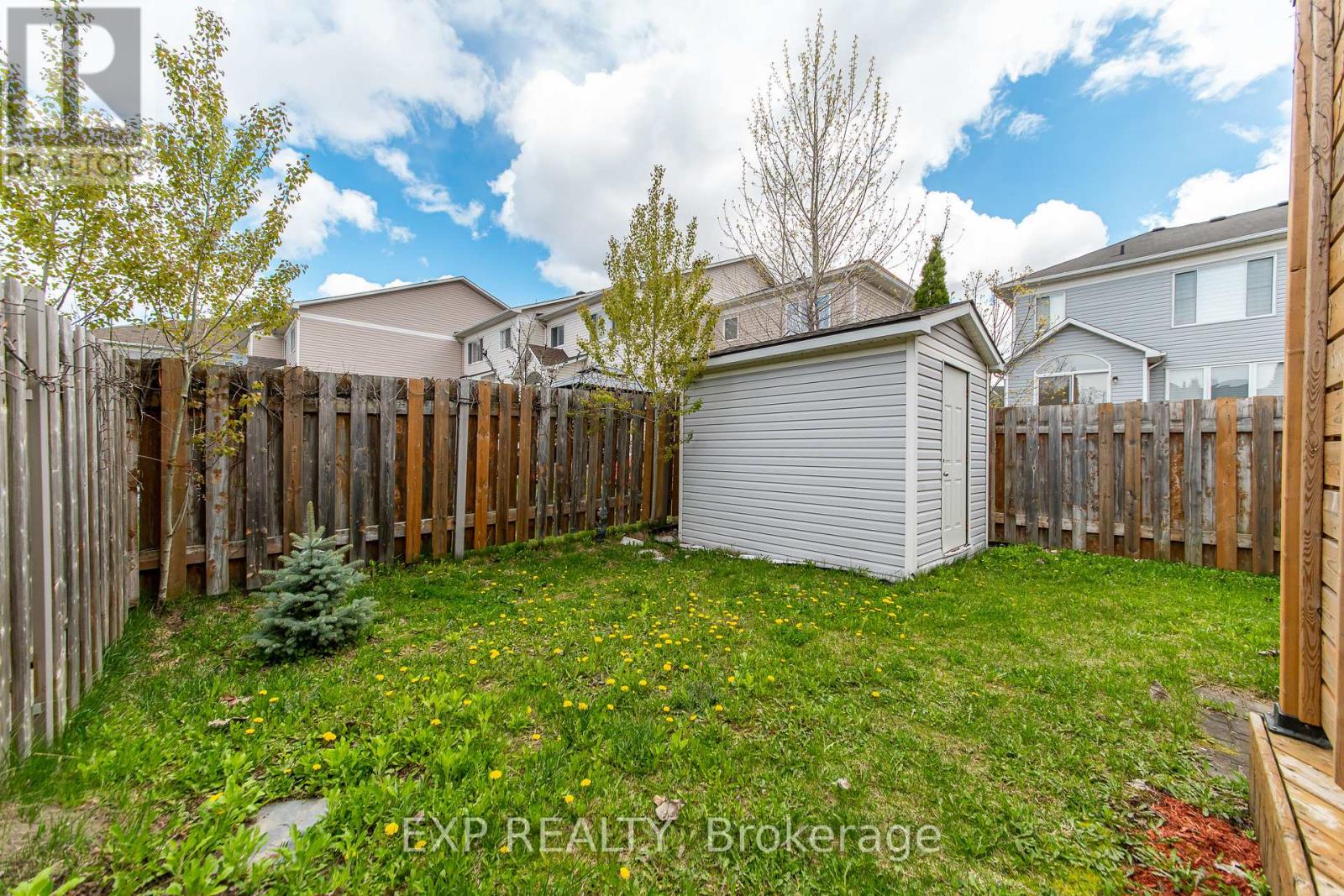 569 AQUAVIEW DRIVE - 39