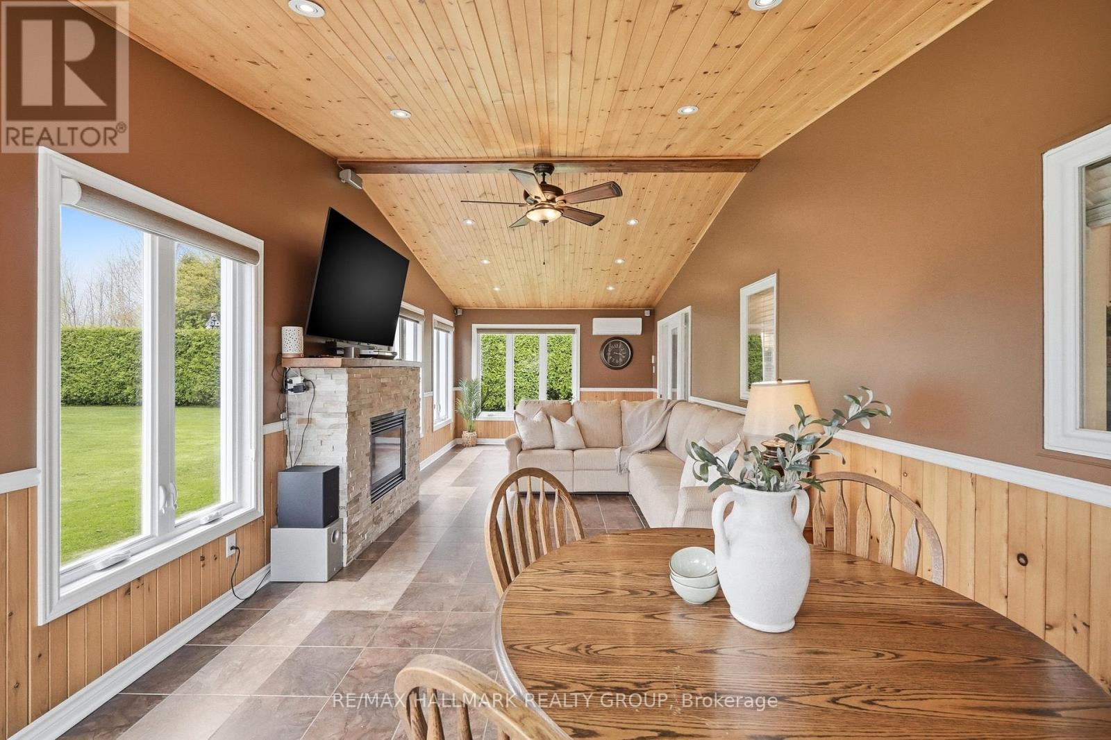 2039 ONYX STREET - 13
