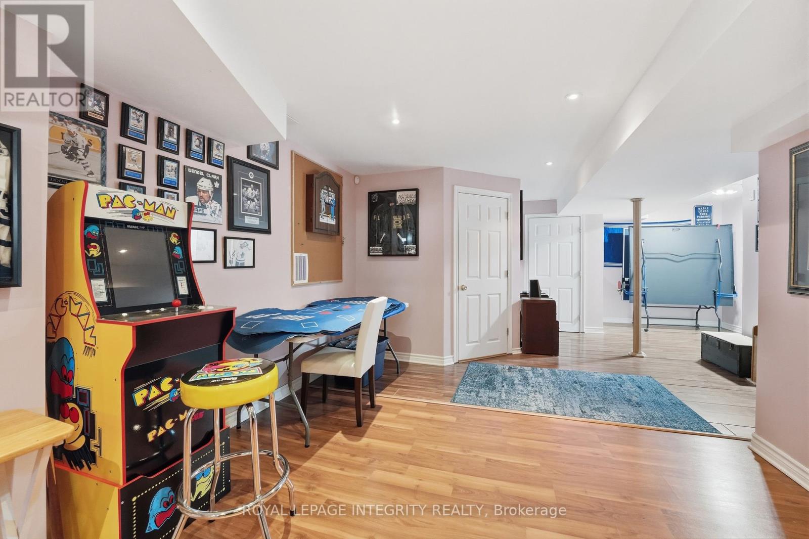 127 STONEY POND COURT - 33