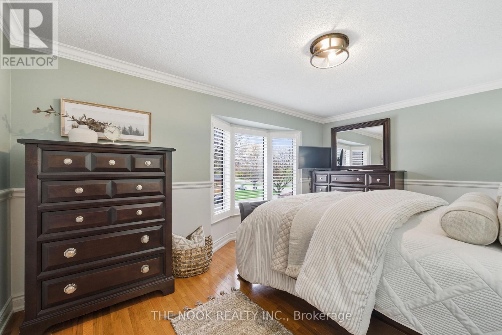 7 BROCKLESBY CRESCENT - 18