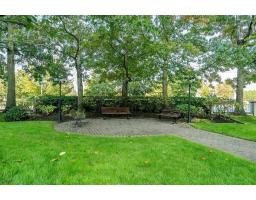 804 15030 101 Avenue, Surrey, BC V3R0N3 Photo 32