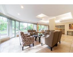 804 15030 101 Avenue, Surrey, BC V3R0N3 Photo 25