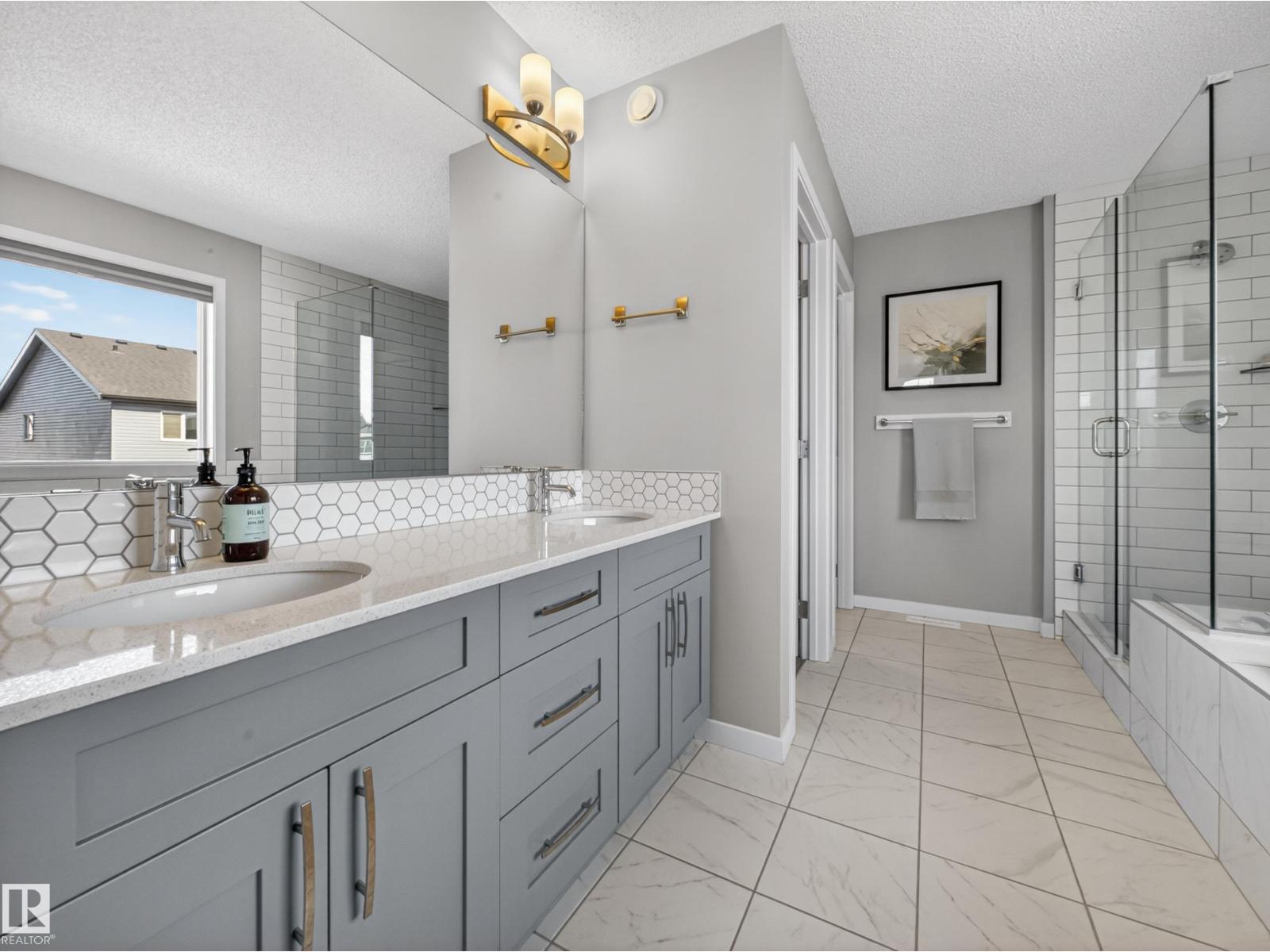 3210 CHERNOWSKI WY SW - 52