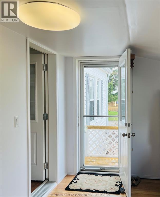 163 Regency DRIVE - 4