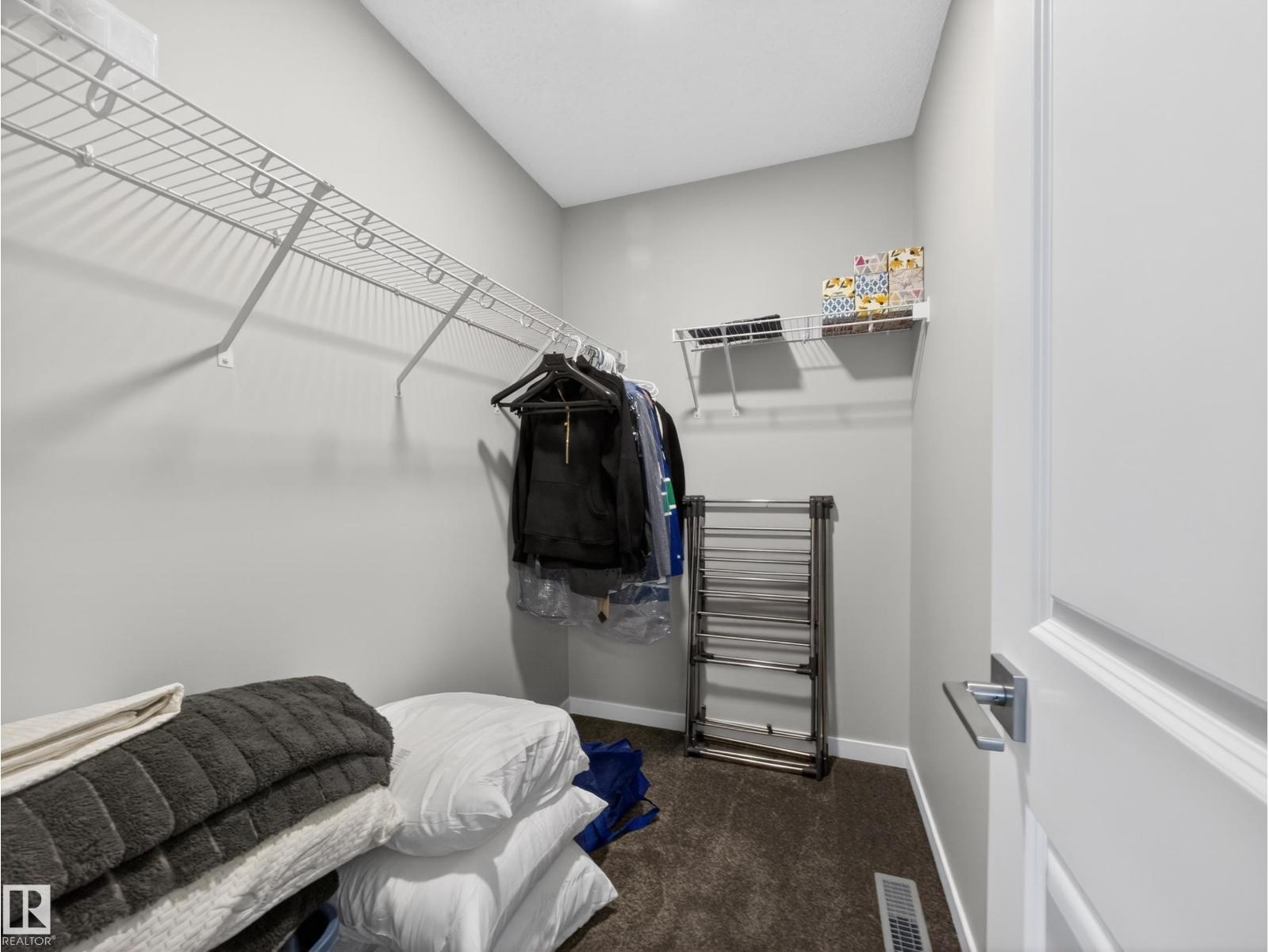 3210 CHERNOWSKI WY SW - 34