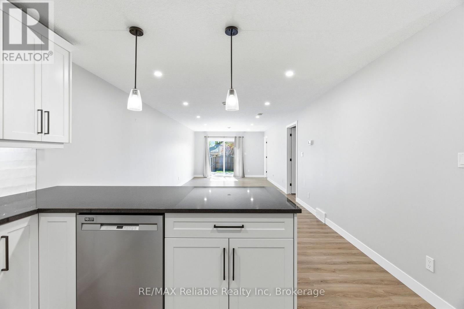 152 SILLS STREET - 13