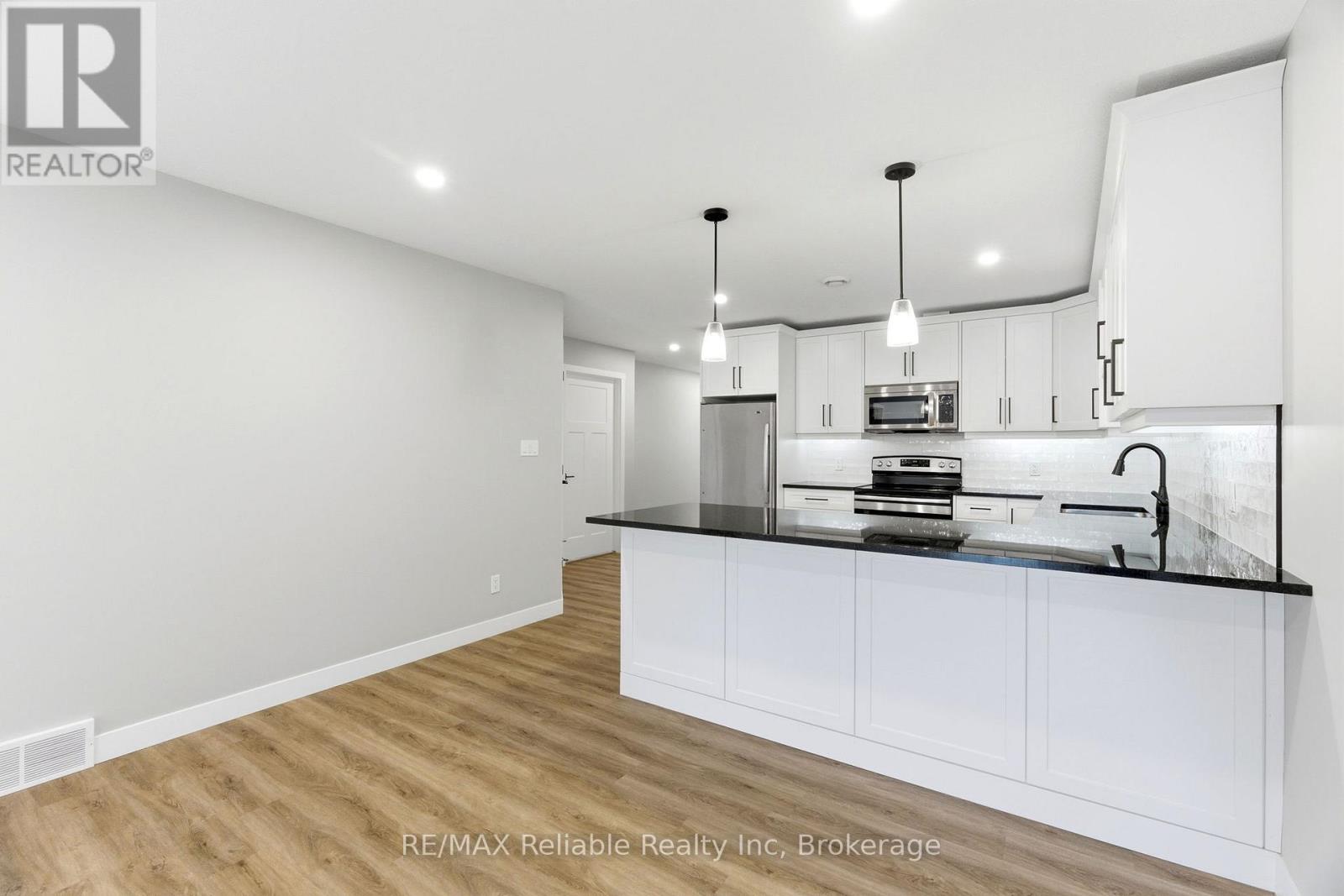 152 SILLS STREET - 17