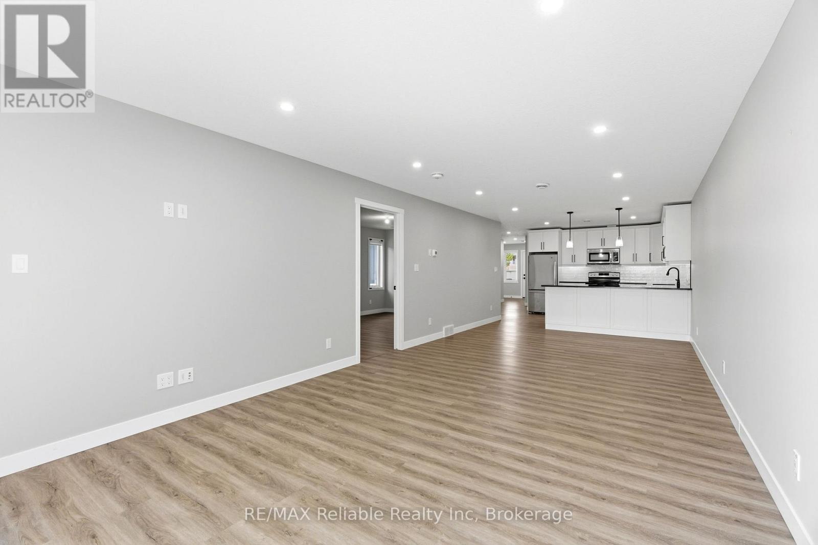 152 SILLS STREET - 20