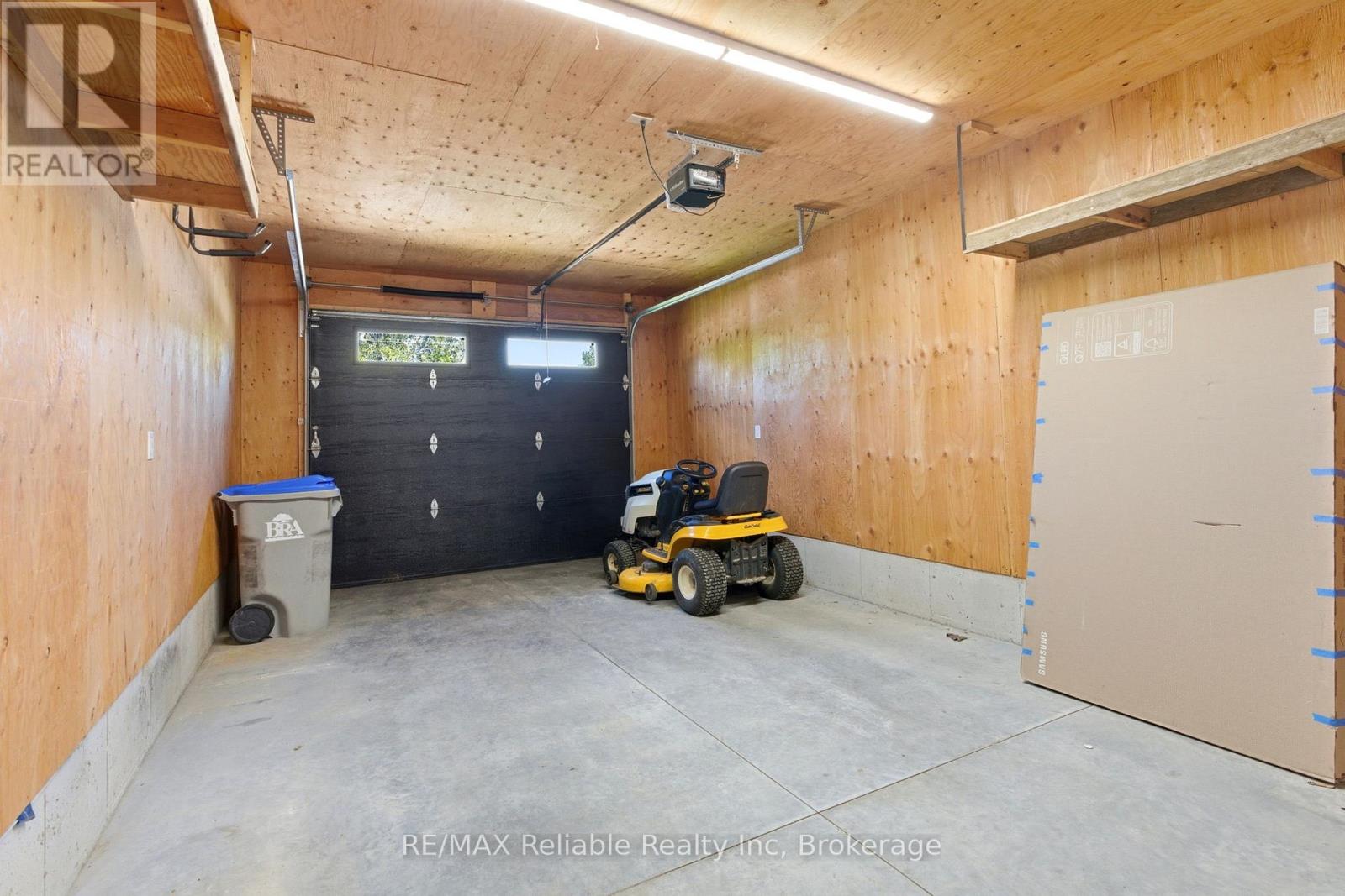 152 SILLS STREET - 33
