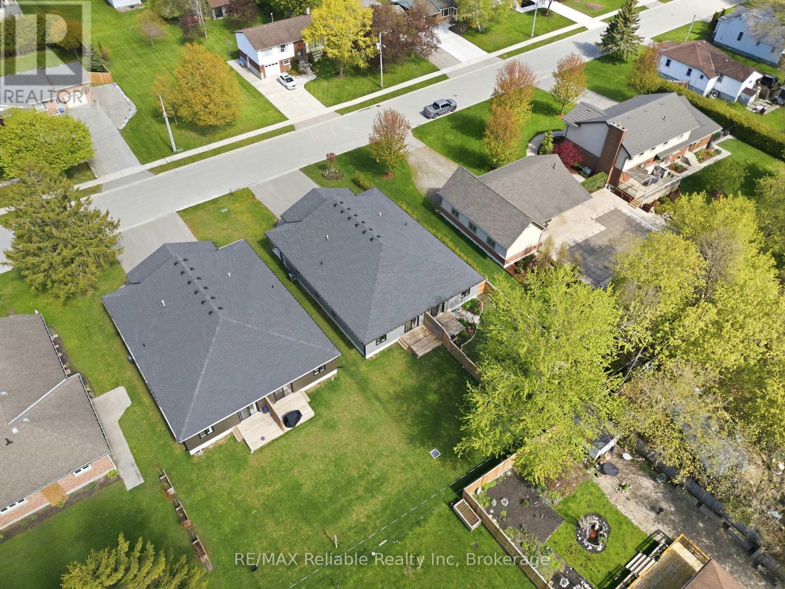 152 SILLS STREET - 44