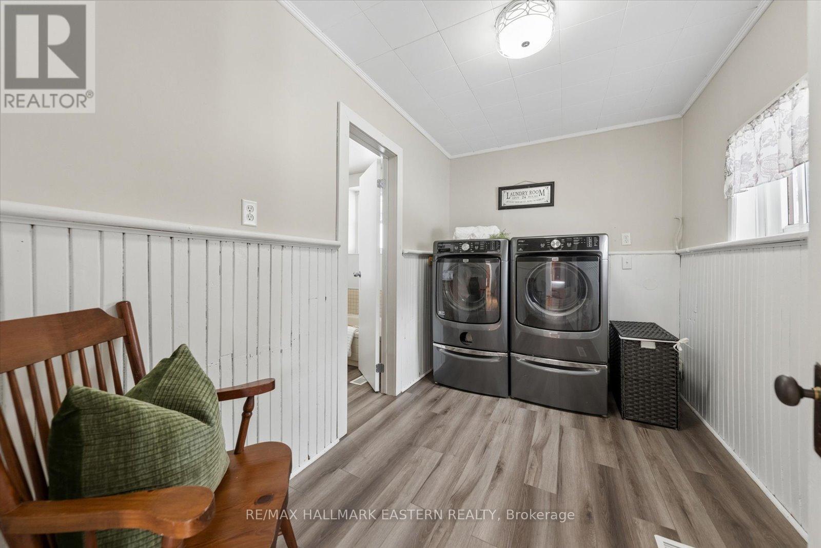 1320 HEIGHTS ROAD - 14