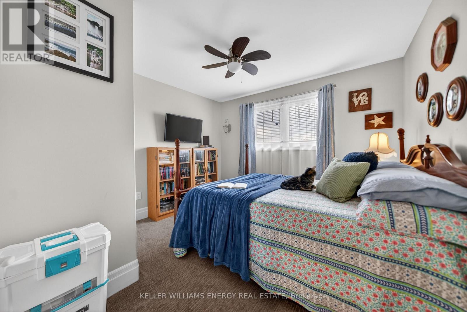 32 CURTIS STREET - Image 31