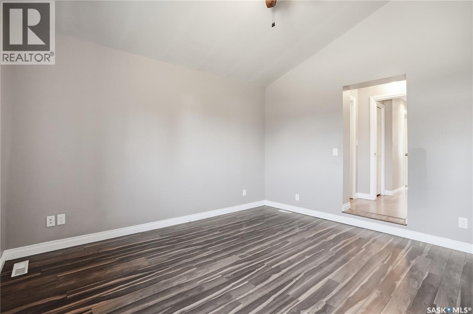 2203 LINDSAY STREET - 19