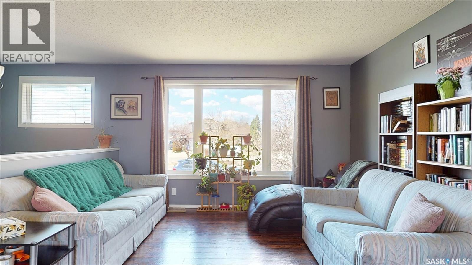 1126 BRETT BAY - 11