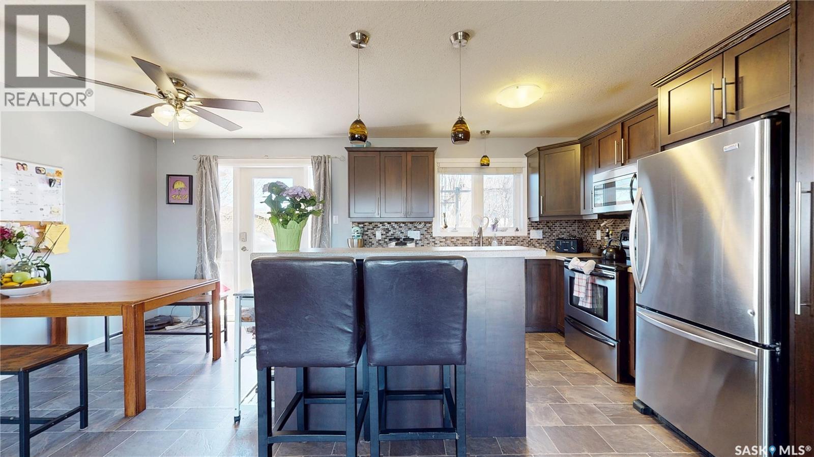 1126 BRETT BAY - 4