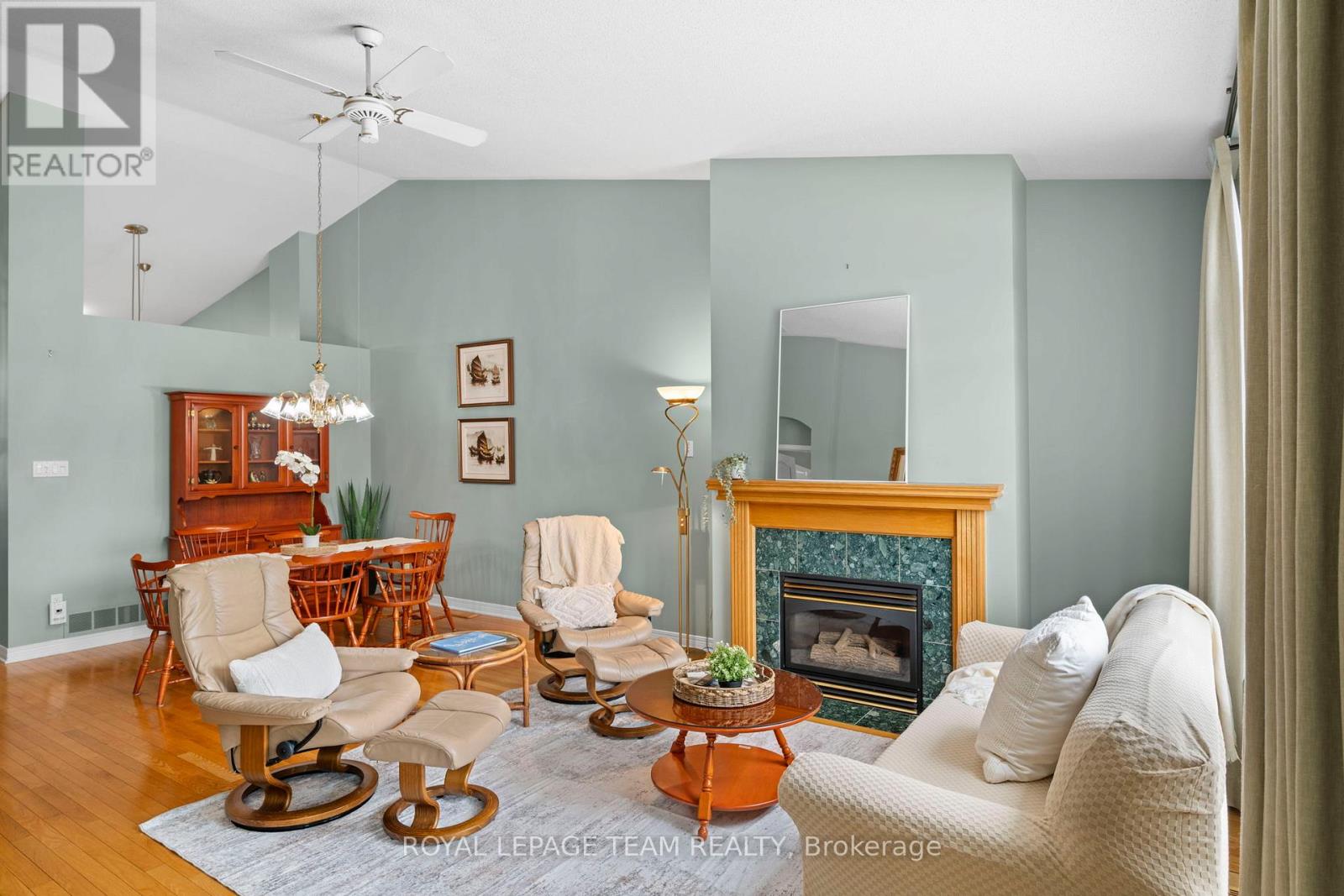 56 COULSON COURT - 20