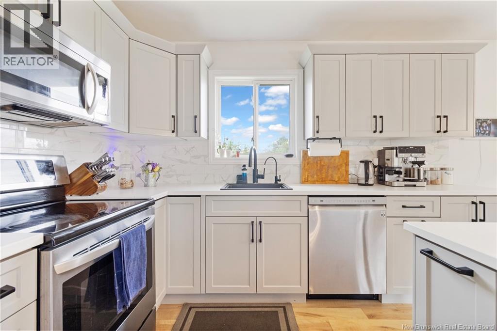 38 Christopher Drive - 23