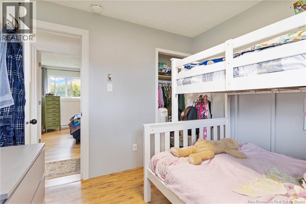 38 Christopher Drive - 33