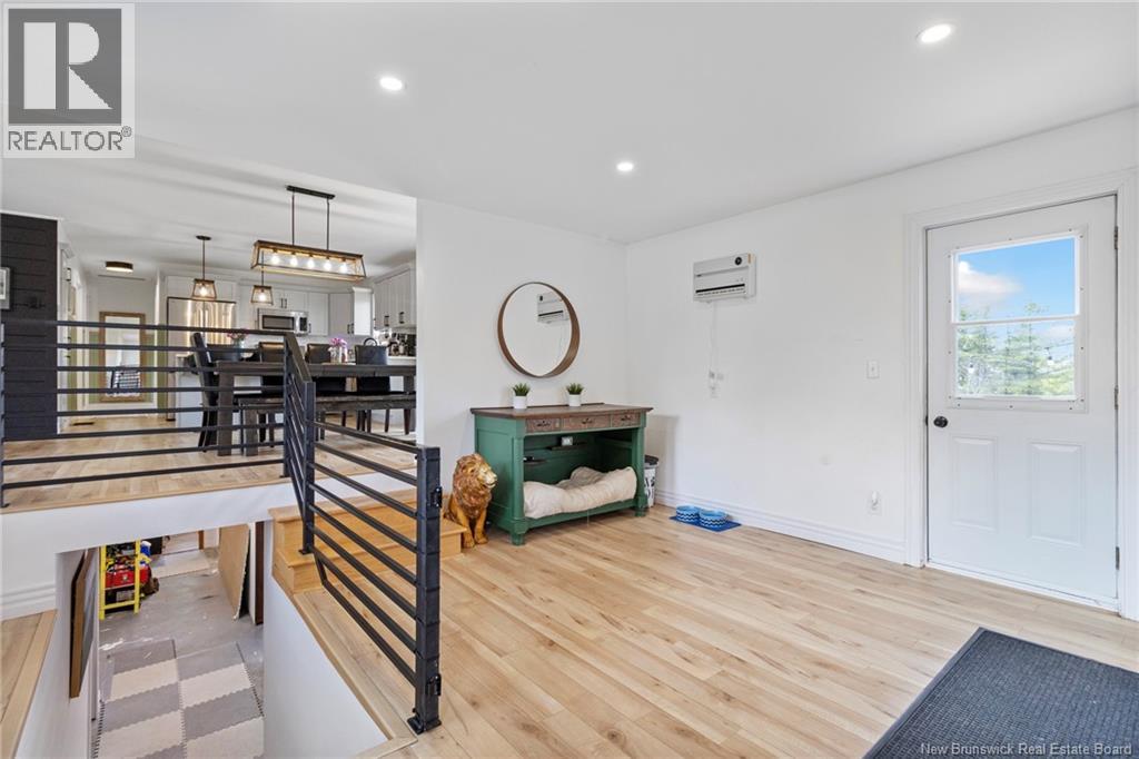 38 Christopher Drive - 5