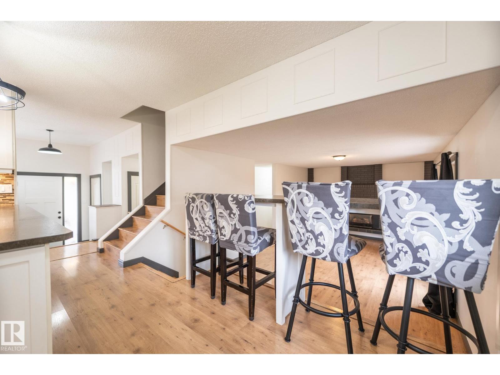 8111 187 ST NW, Edmonton