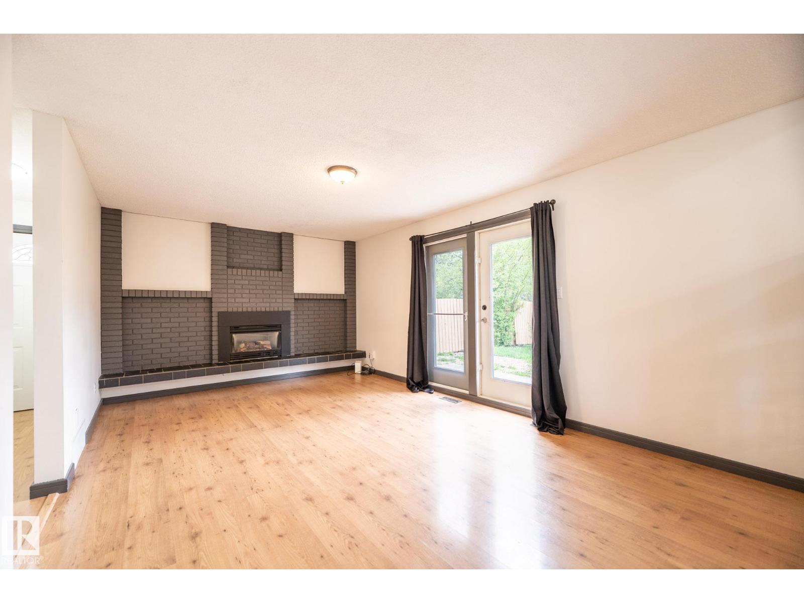 8111 187 ST NW, Edmonton