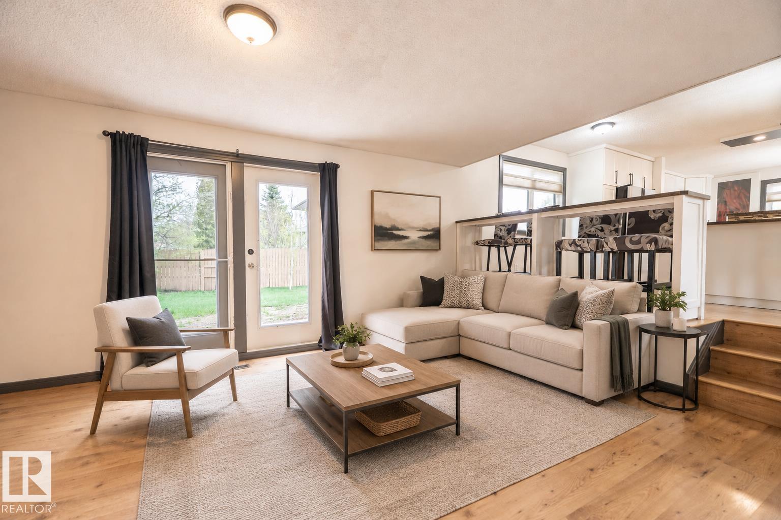 8111 187 ST NW, Edmonton