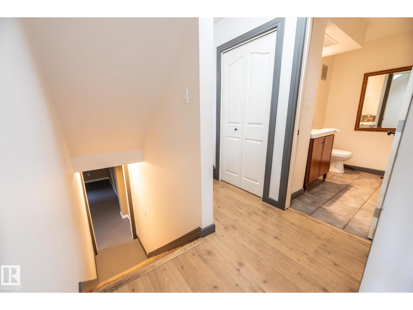 8111 187 ST NW, Edmonton