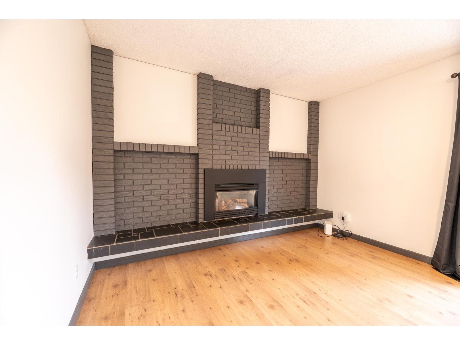 8111 187 ST NW, Edmonton