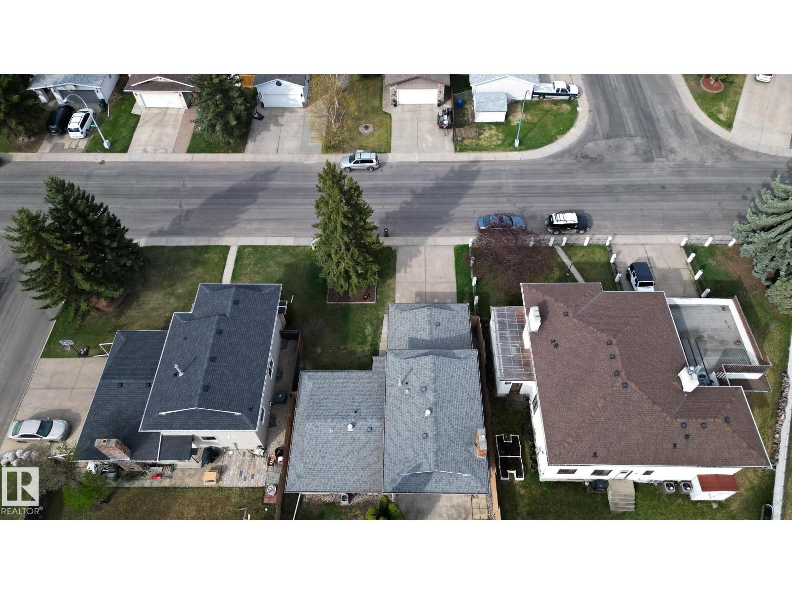 8111 187 ST NW, Edmonton