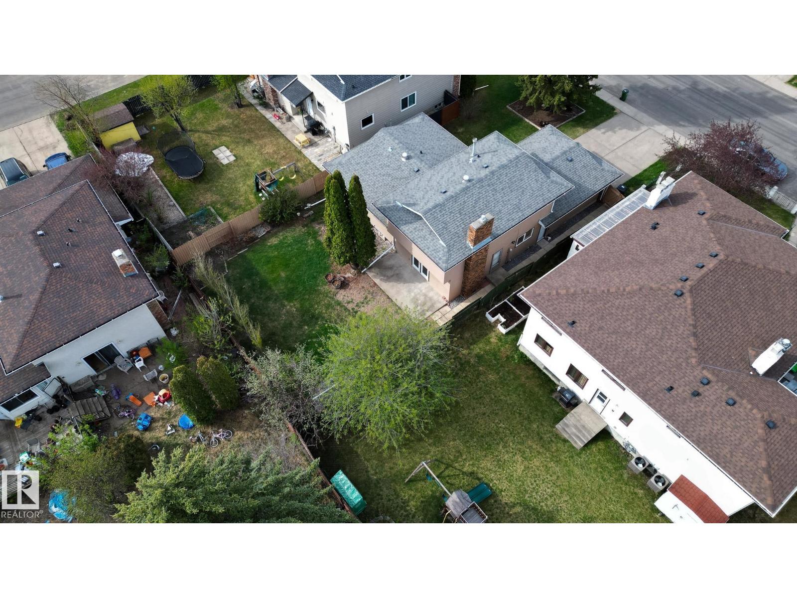 8111 187 ST NW, Edmonton