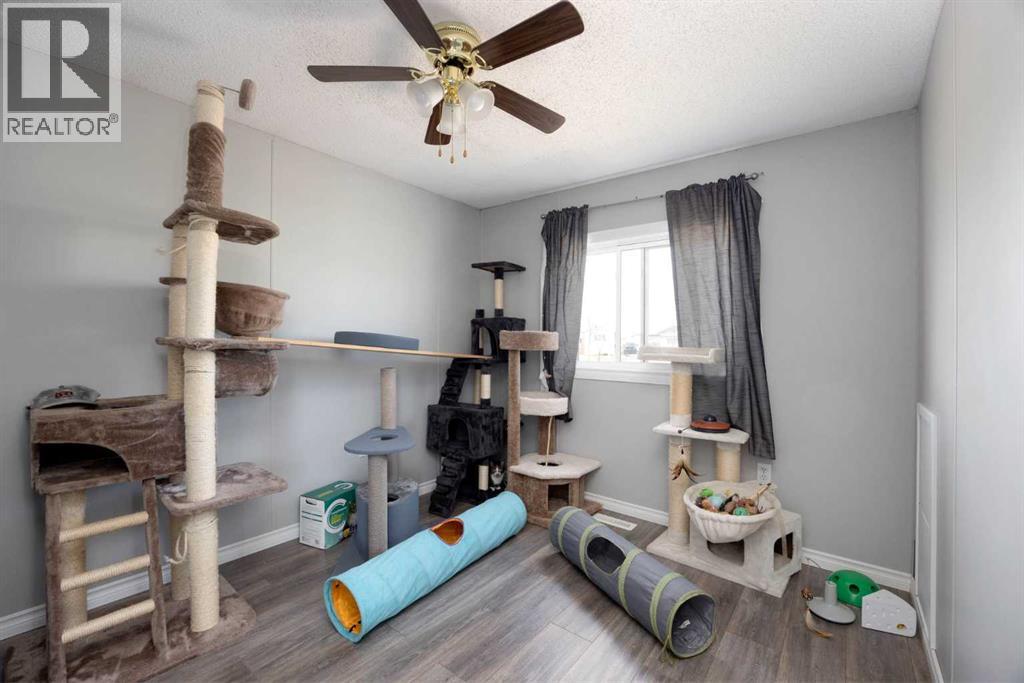 180 Greenwood Place, Fort McMurray