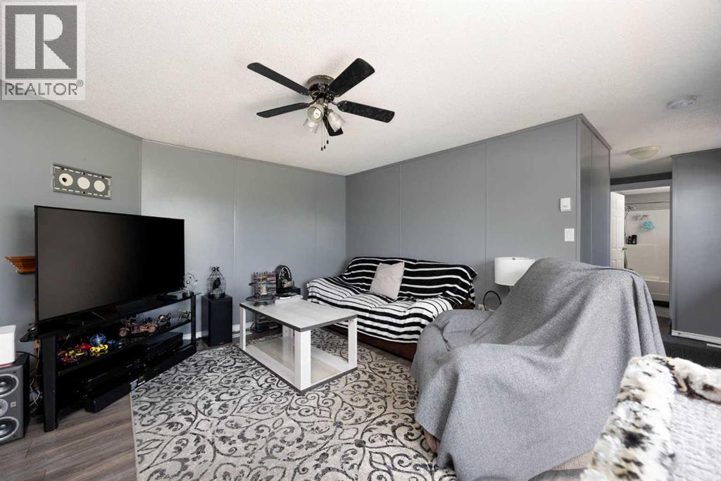 180 Greenwood Place, Fort McMurray