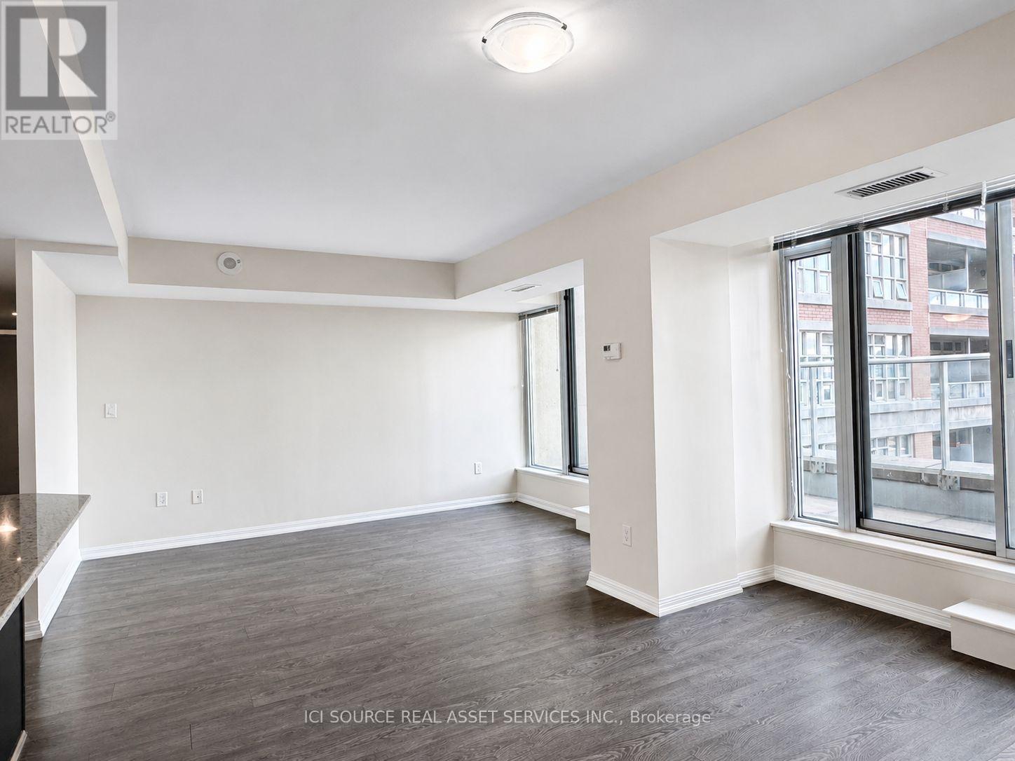 #725 85 EAST LIBERTY STREET - 4