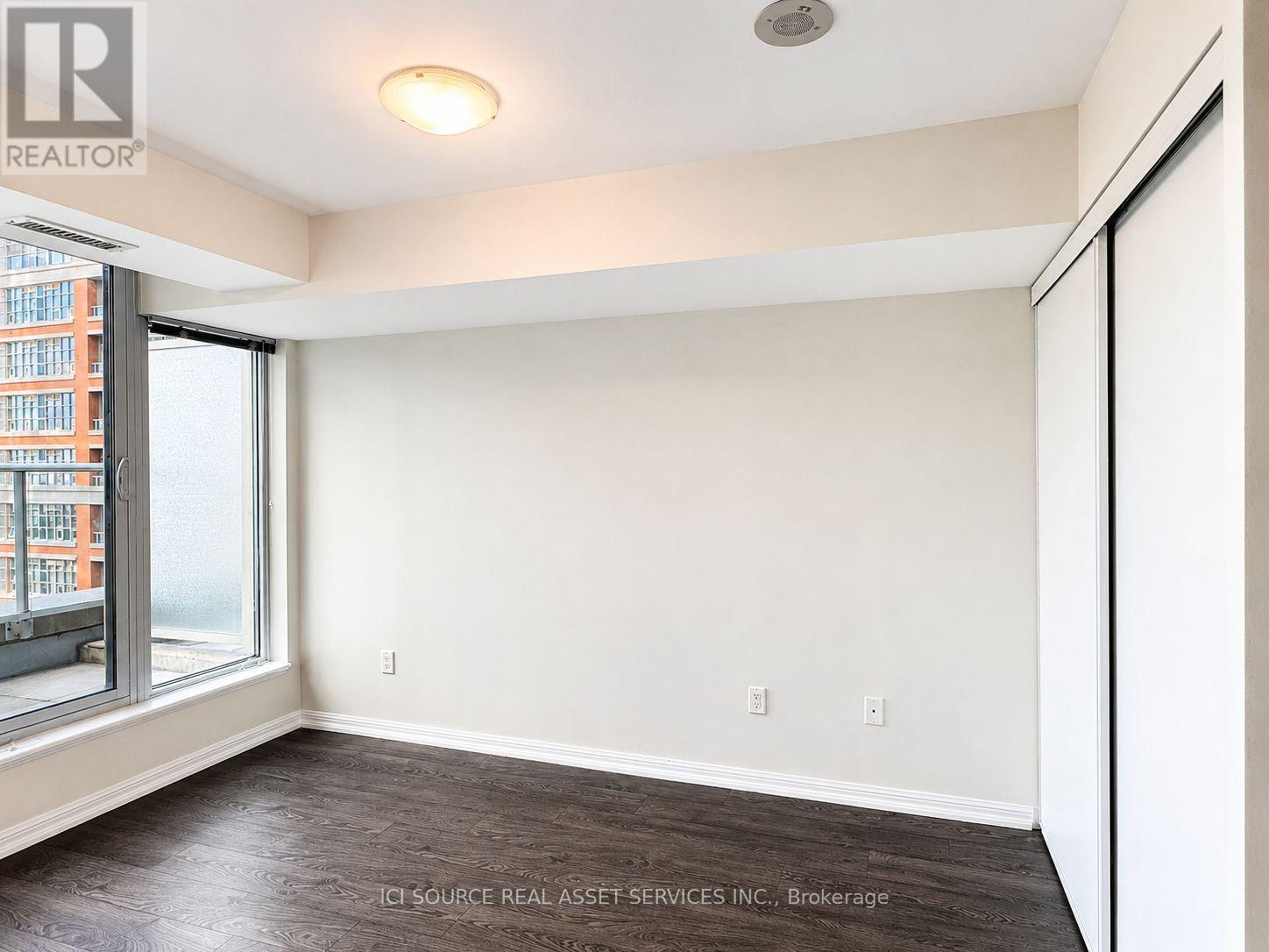 #725 85 EAST LIBERTY STREET - 9