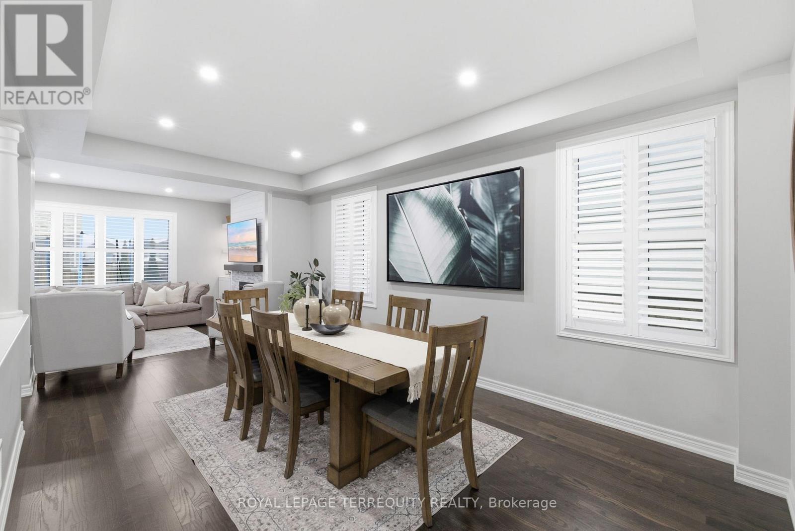 215 RONALD HOOPER AVENUE - 18