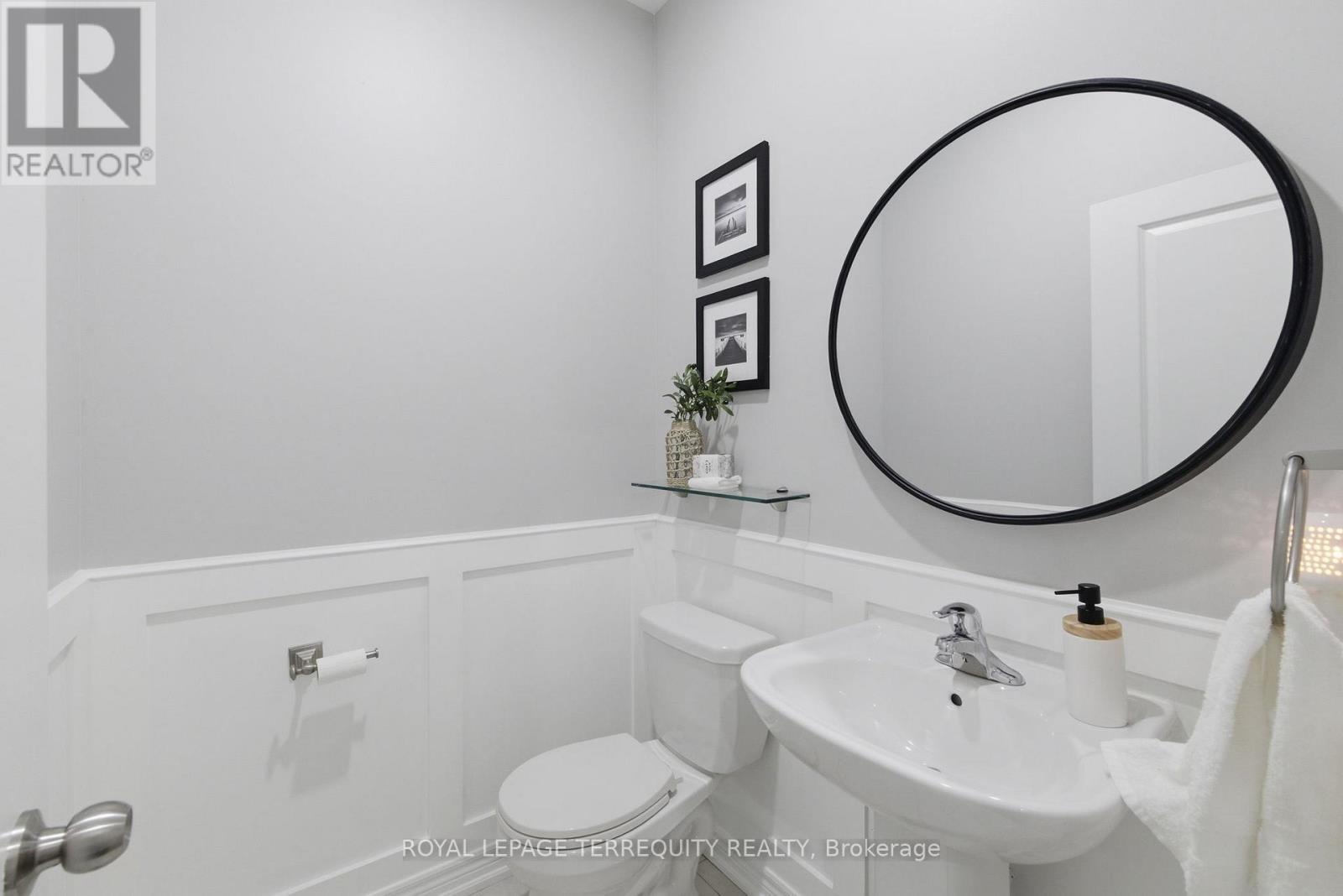 215 RONALD HOOPER AVENUE - 20