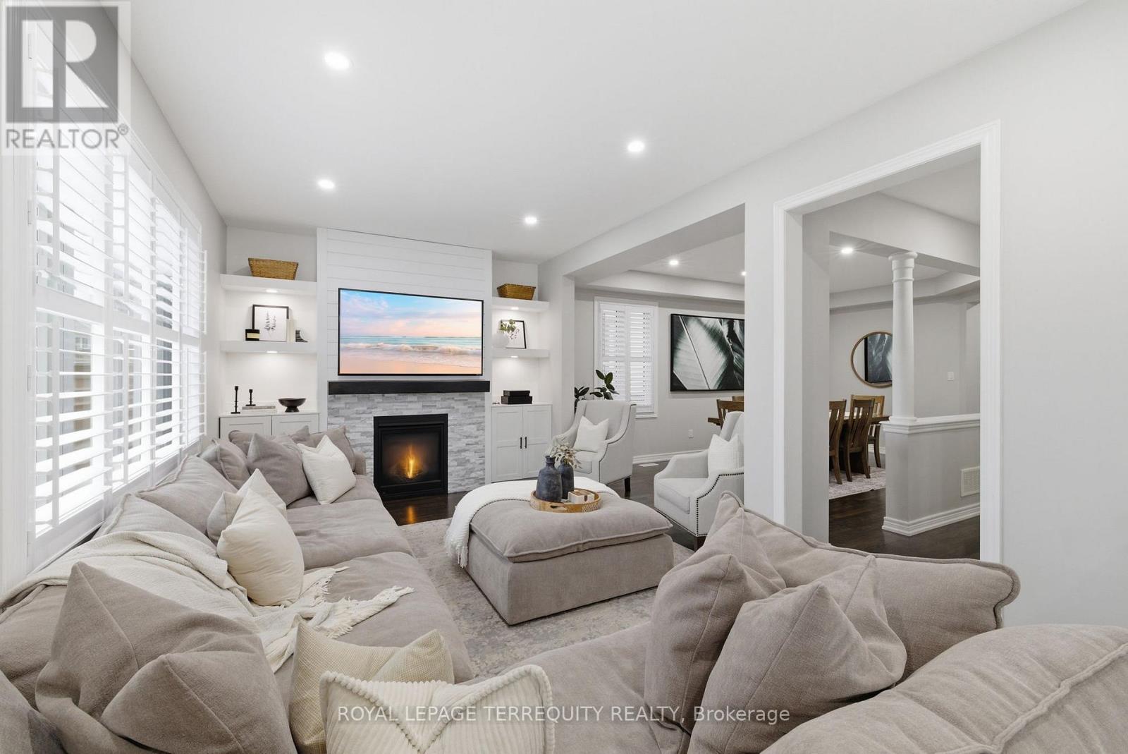 215 RONALD HOOPER AVENUE - 7