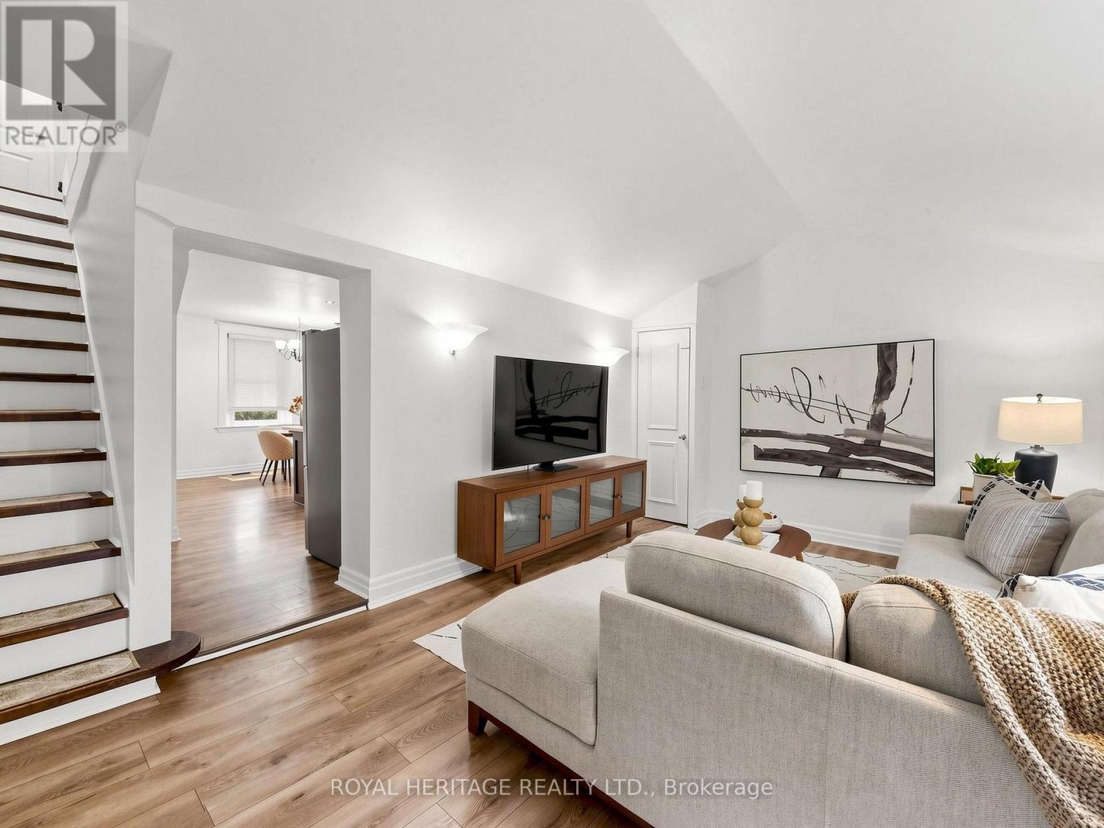 97 SCUGOG STREET - 21