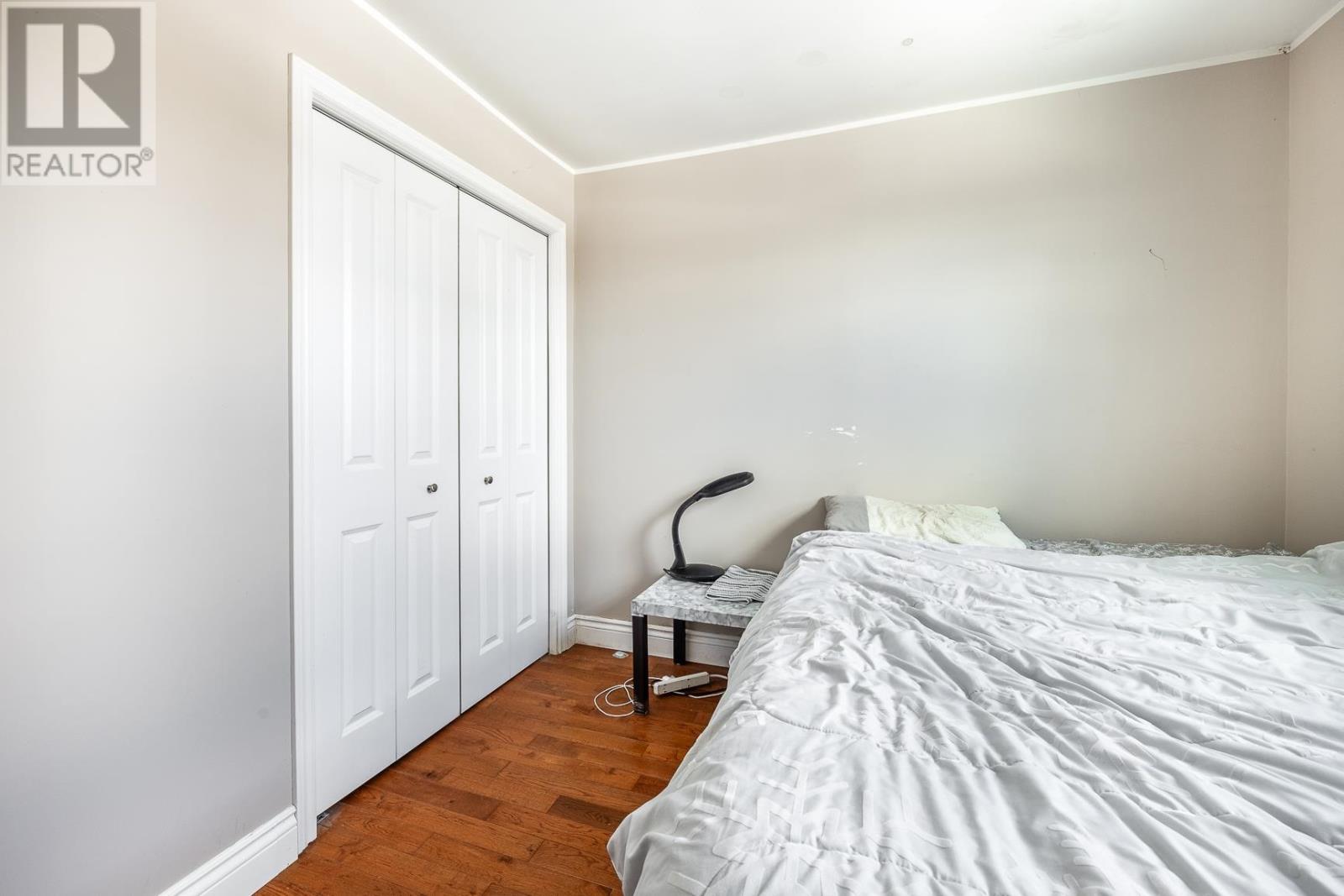 82 Cameron AVE - 14