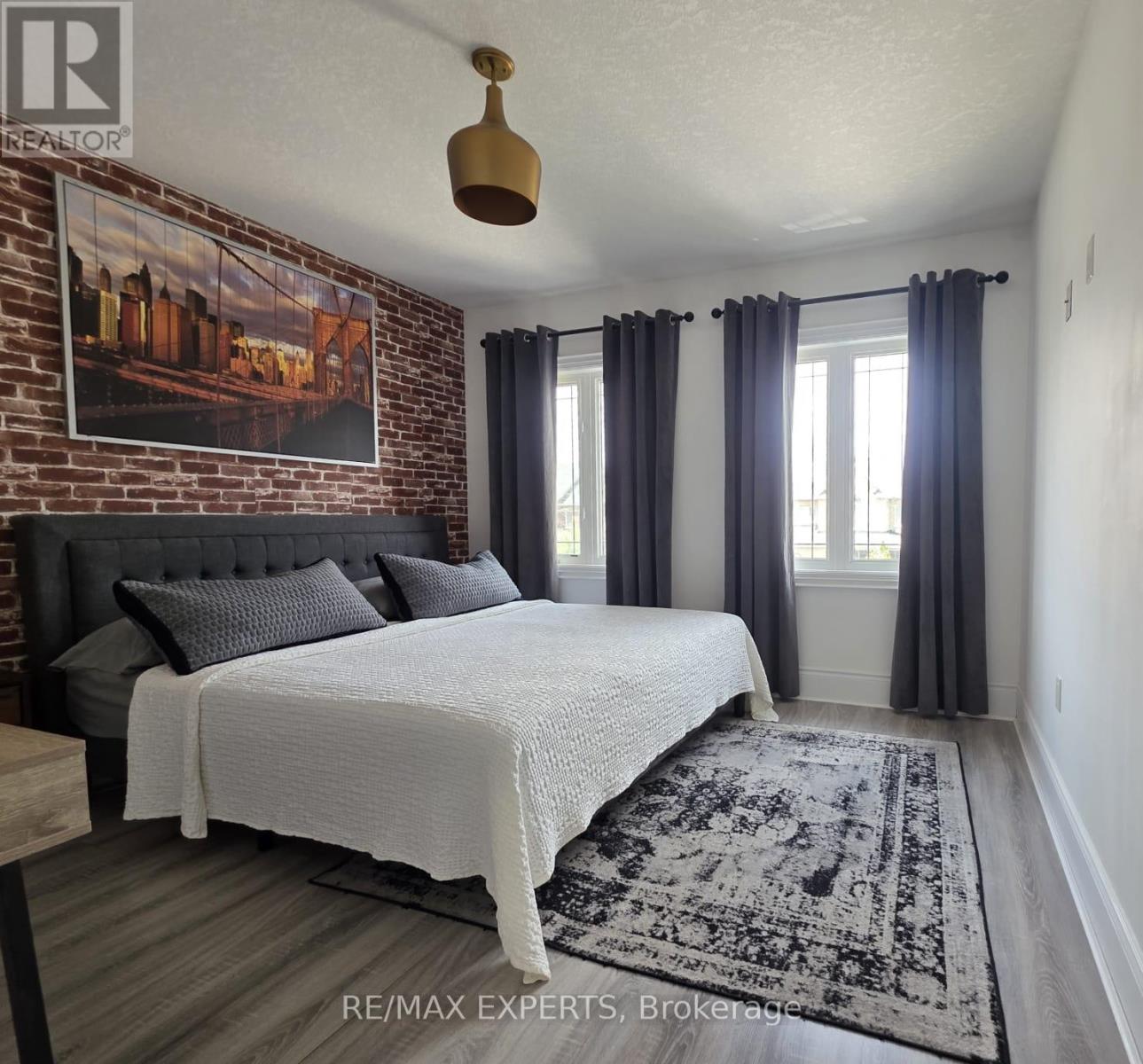 39 MORRISON AVENUE - 31