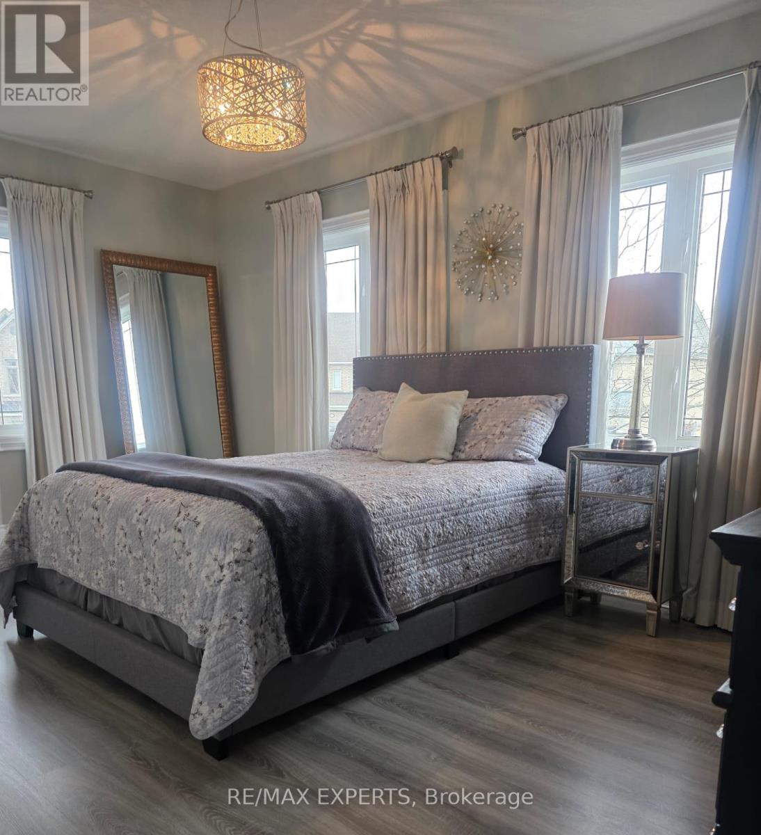 39 MORRISON AVENUE - 32