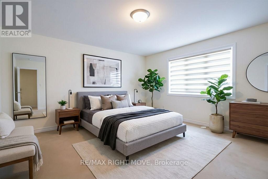 90 ATLANTIS DRIVE - 17