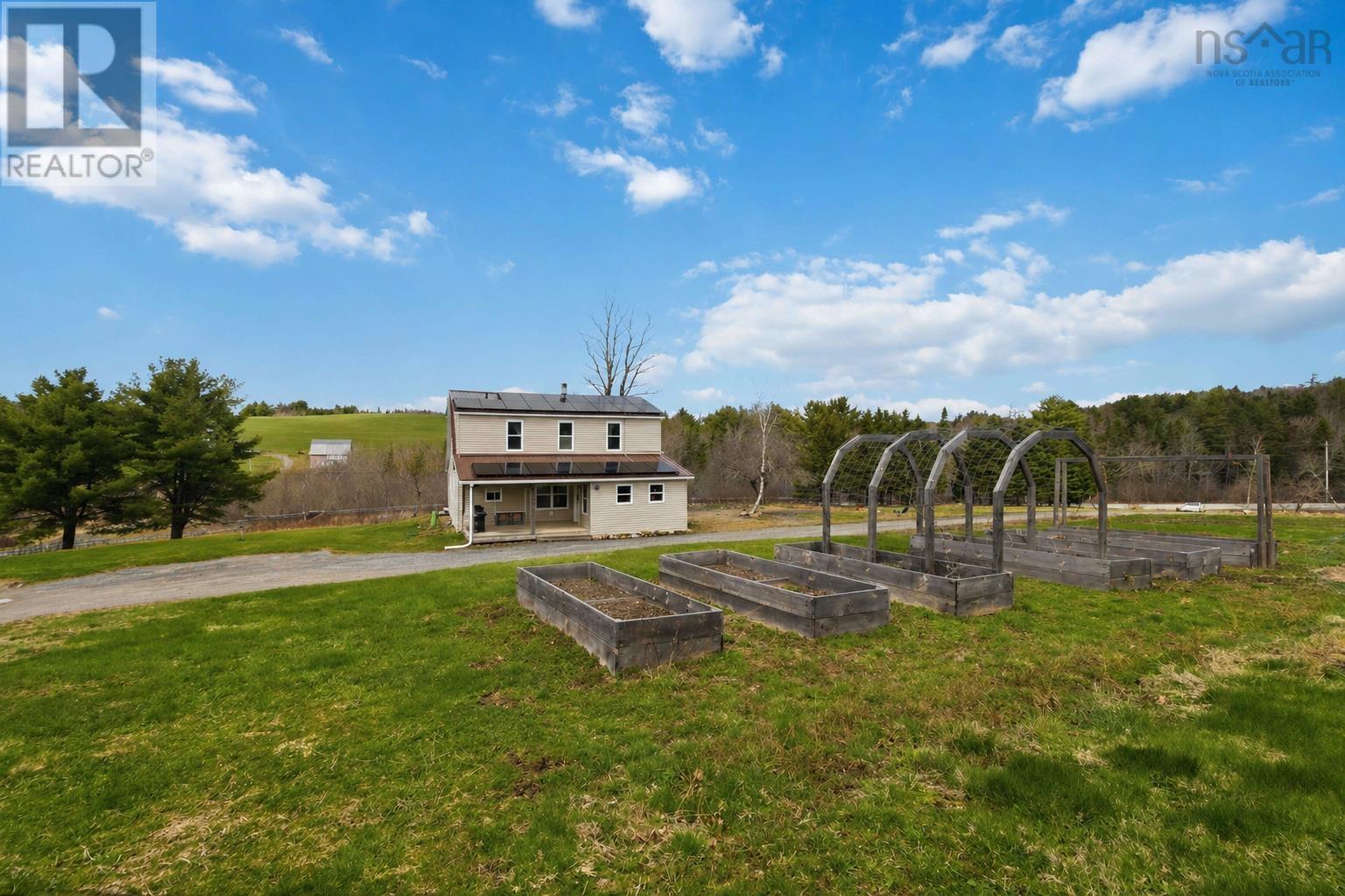 4281 HIGHWAY 208 - 4