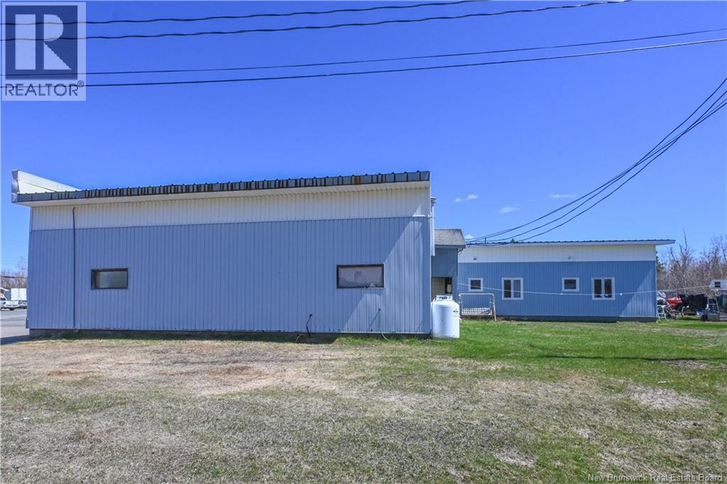 11 Haut-Shippagan Road, Haut-Shippagan — photo 3