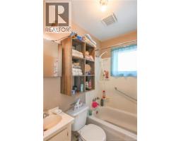 11 Haut-shippagan Road, Haut Shippagan, NB E8S1W5 Photo 18